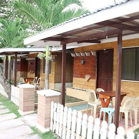 Dubay Panglao Beachfront Resort Libaong Zewnętrze zdjęcie
