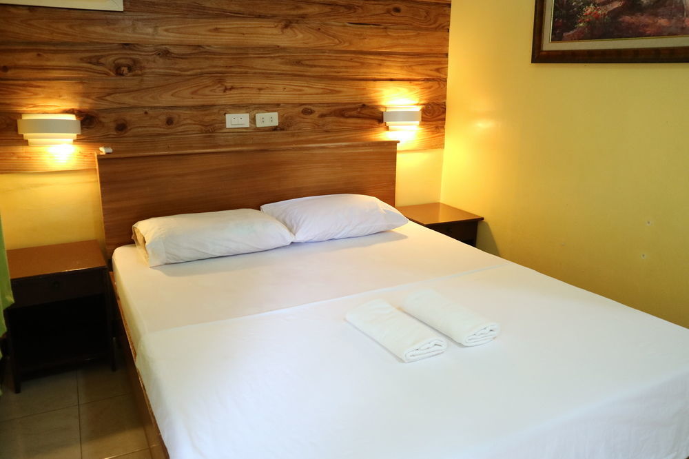 Dubay Panglao Beachfront Resort Libaong Zewnętrze zdjęcie