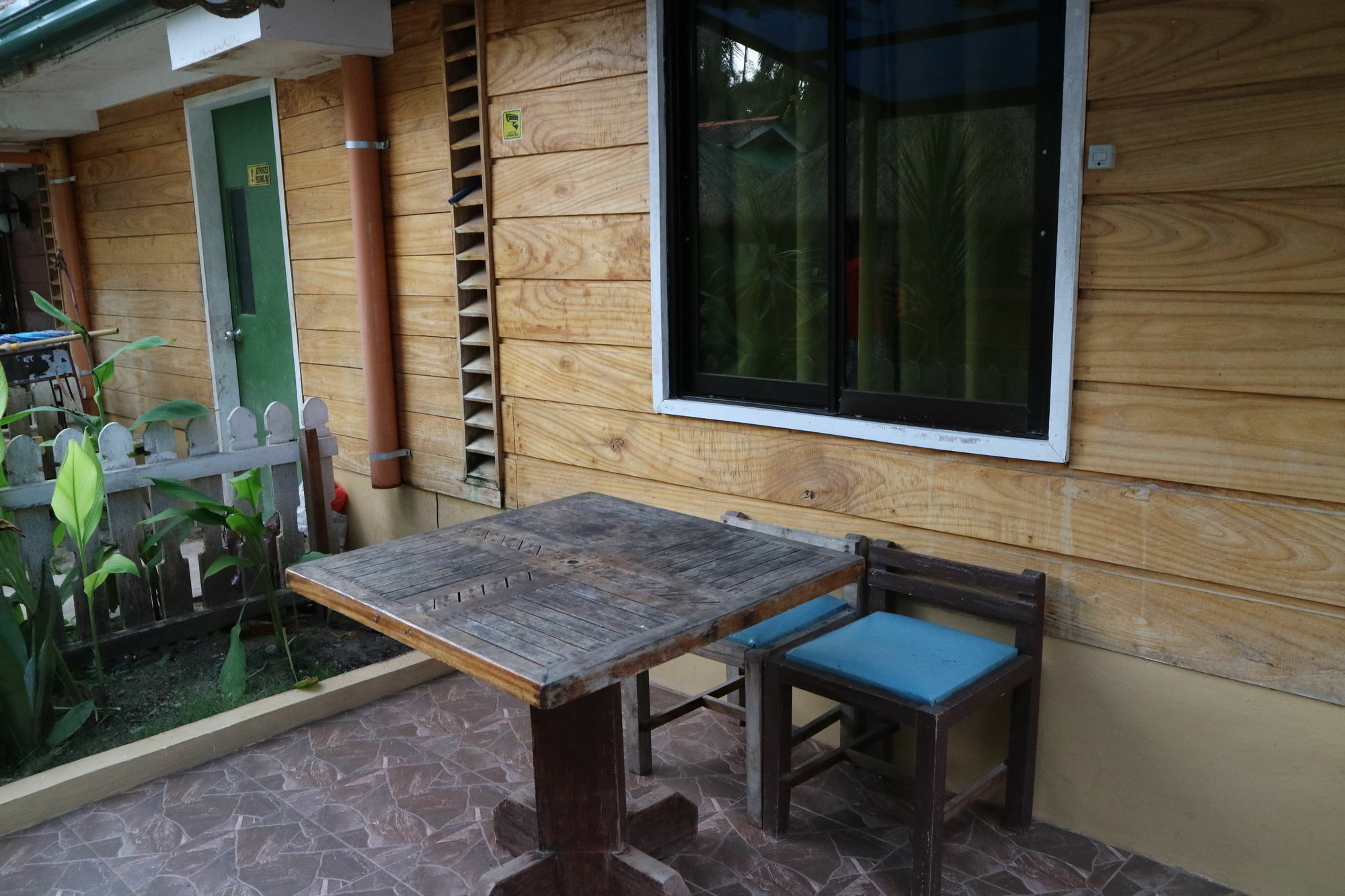 Dubay Panglao Beachfront Resort Libaong Zewnętrze zdjęcie
